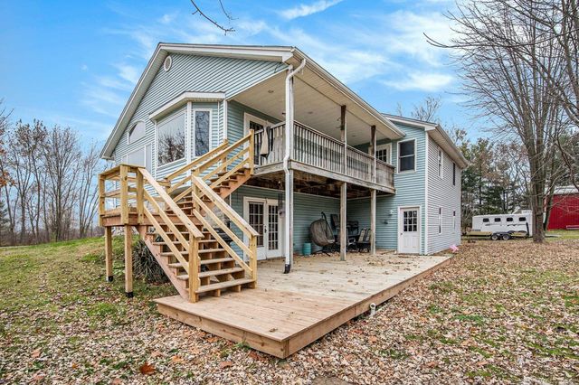 9777 Lambs Road, Wales, MI 48027