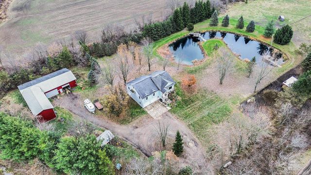 9777 Lambs Road, Wales, MI 48027