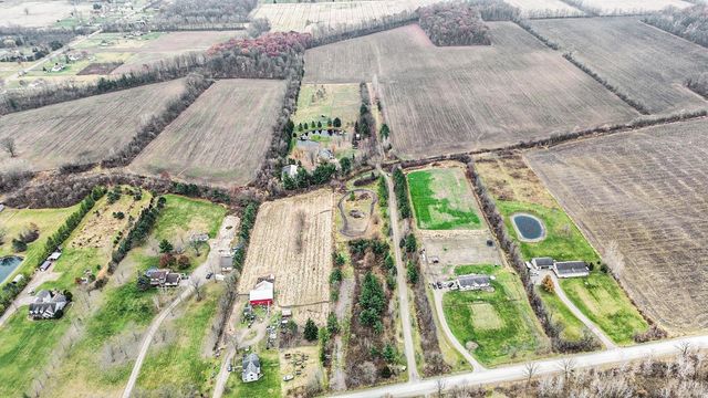 9777 Lambs Road, Wales, MI 48027