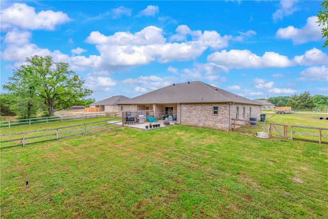 4011 Golden Eagle Drive A, Bryan, TX 77808