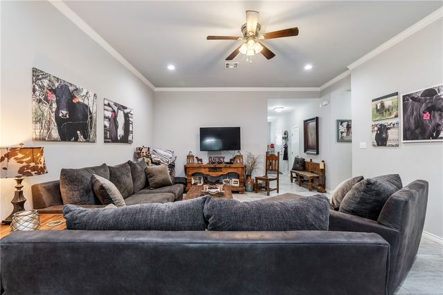 4011 Golden Eagle Drive A, Bryan, TX 77808