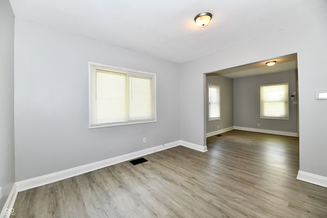 1025 Sharon Avenue, Indianapolis, IN 46222