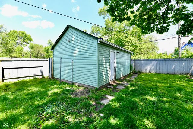 1025 Sharon Avenue, Indianapolis, IN 46222