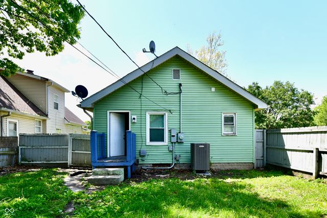 1025 Sharon Avenue, Indianapolis, IN 46222