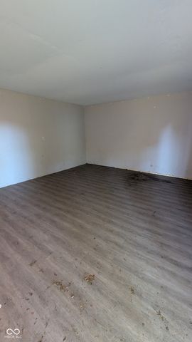 1025 Sharon Avenue, Indianapolis, IN 46222