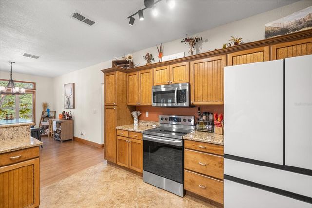 538 NW 7TH STREET, Williston, FL 32696