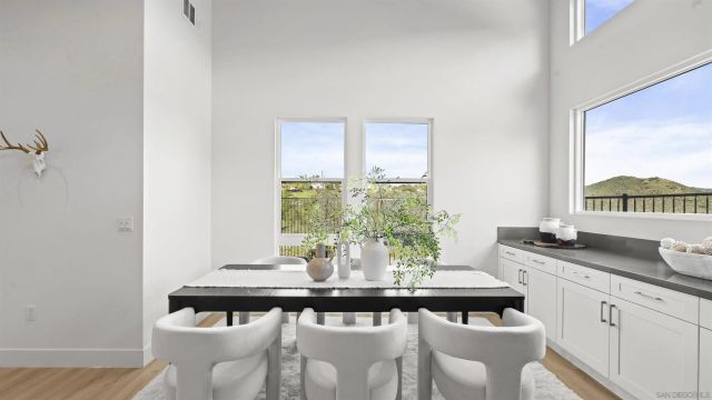 16925 Old Coach Rd, Poway, CA 92064