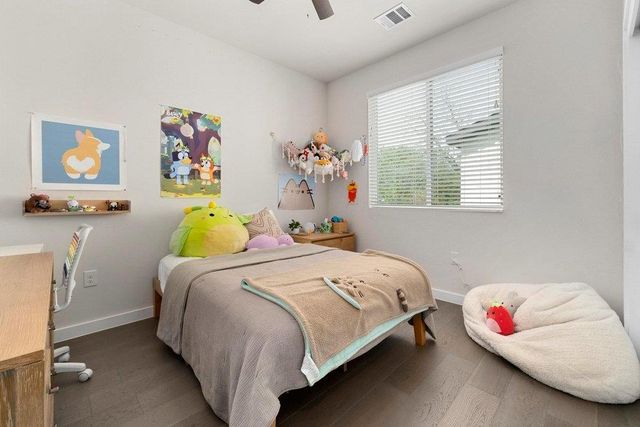 913 Valdez ST B, Austin, TX 78741