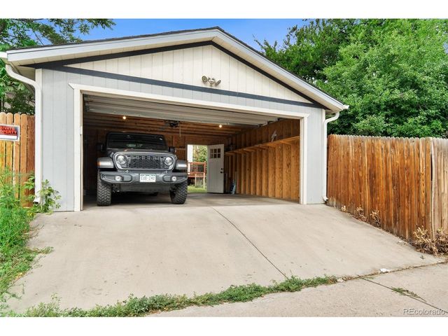 1516 Cook St, Denver, CO 80206