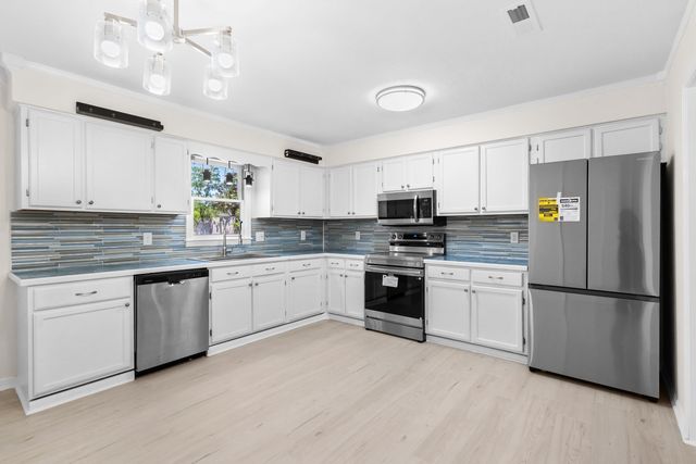 4148 Pine Dr., Little River, SC 29566