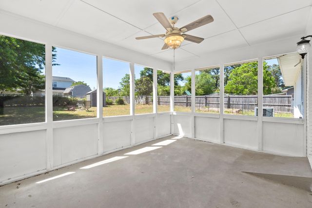 4148 Pine Dr., Little River, SC 29566