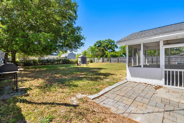 4148 Pine Dr., Little River, SC 29566