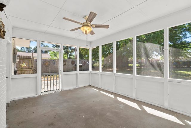 4148 Pine Dr., Little River, SC 29566