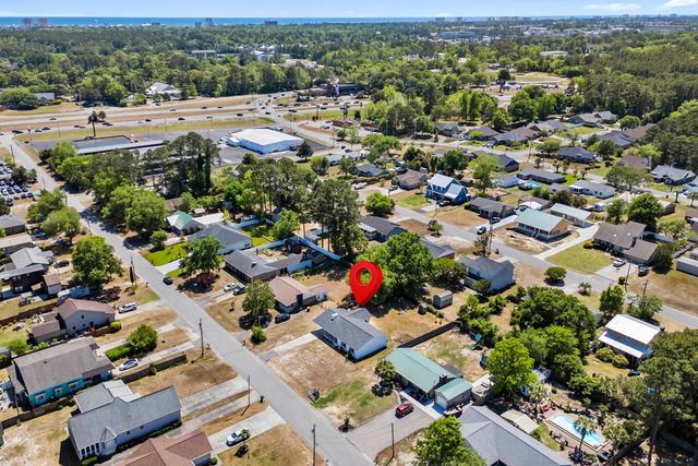 4148 Pine Dr., Little River, SC 29566