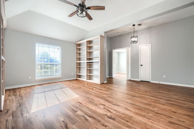 900 Crestview Lane, Wylie, TX 75098