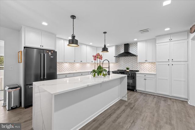 22 ARNELL RD, Rehoboth Beach, DE 19971