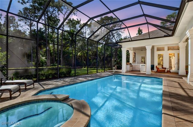 4810 Sycamore DR, Naples, FL 34119
