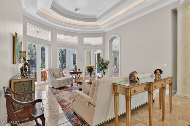 4810 Sycamore DR, Naples, FL 34119