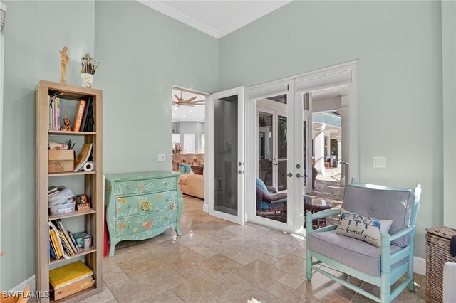 4810 Sycamore DR, Naples, FL 34119