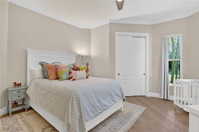 4810 Sycamore DR, Naples, FL 34119