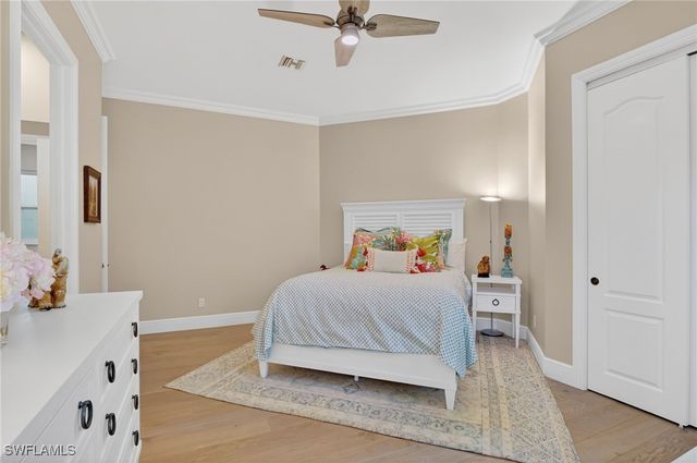 4810 Sycamore DR, Naples, FL 34119