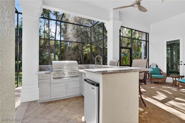 4810 Sycamore DR, Naples, FL 34119