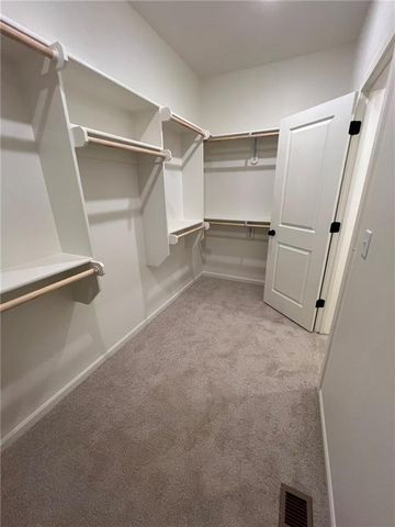 1600 Cottonwood Creek Avenue 6, Kearney, MO 64060