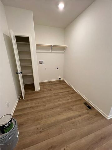 1600 Cottonwood Creek Avenue 6, Kearney, MO 64060