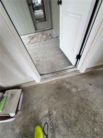 1600 Cottonwood Creek Avenue 6, Kearney, MO 64060