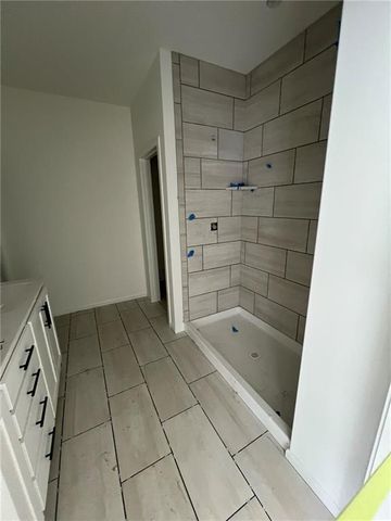 1600 Cottonwood Creek Avenue 6, Kearney, MO 64060