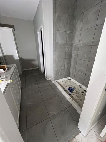 1600 Cottonwood Creek Avenue 6, Kearney, MO 64060