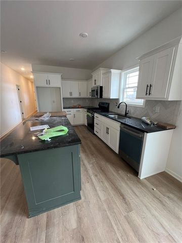 1600 Cottonwood Creek Avenue 6, Kearney, MO 64060