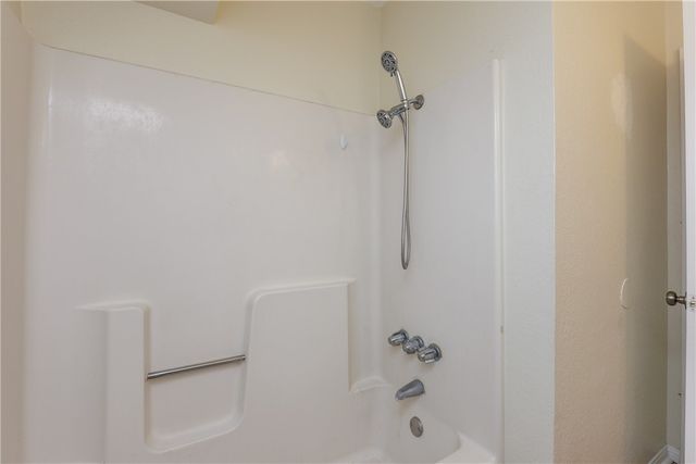 6117 Camwood Dr, Corpus Christi, TX 78415
