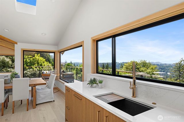 12303 206th Place SE, Issaquah, WA 98027