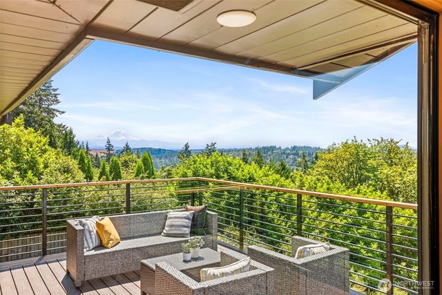 12303 206th Place SE, Issaquah, WA 98027