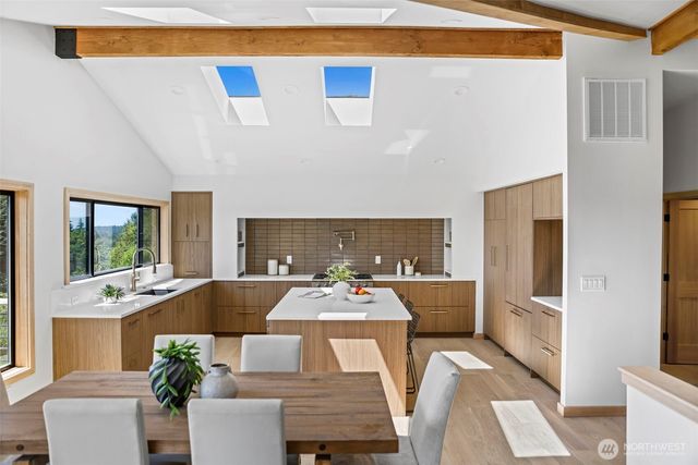 12303 206th Place SE, Issaquah, WA 98027