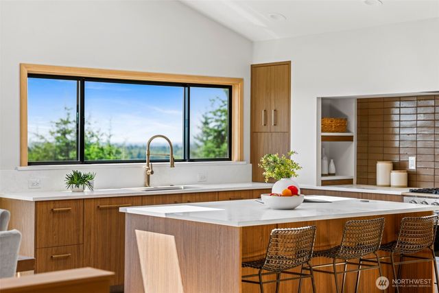 12303 206th Place SE, Issaquah, WA 98027