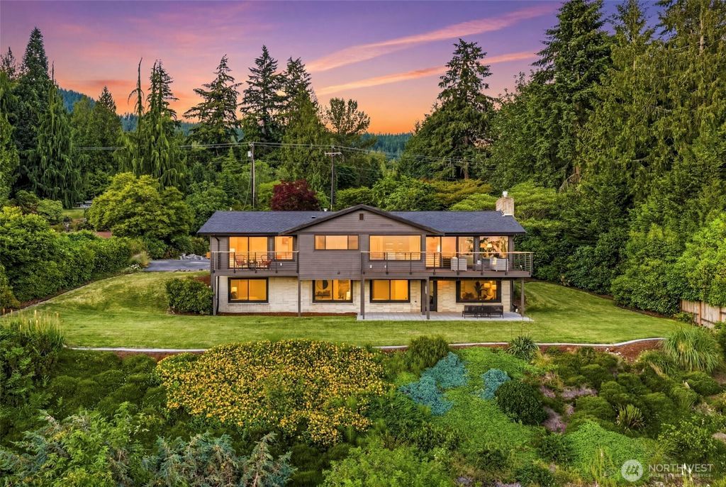 12303 206th Place SE, Issaquah, WA 98027