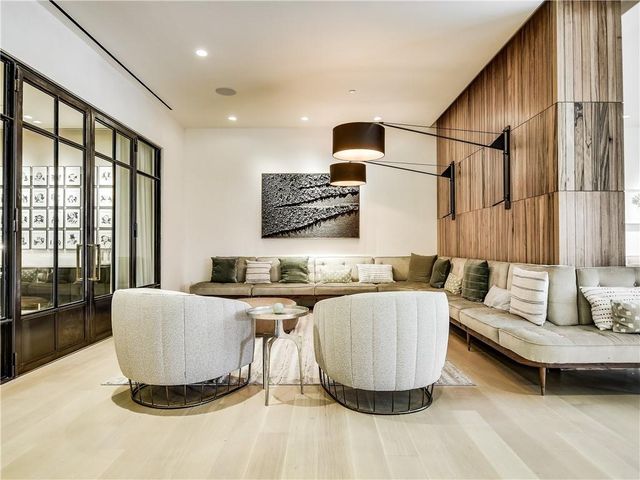 501 West Ave 1005, Austin, TX 78701