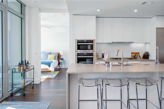 501 West Ave 1005, Austin, TX 78701