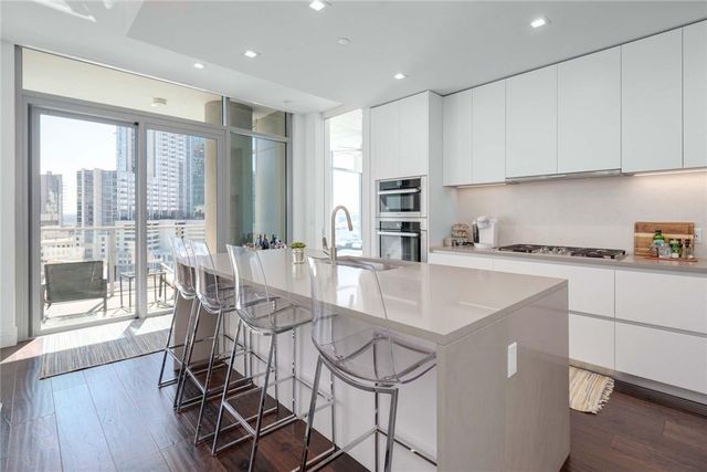501 West Ave 1005, Austin, TX 78701