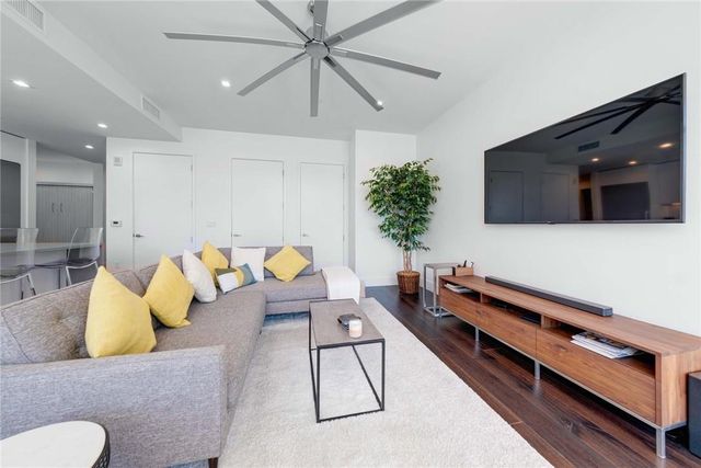 501 West Ave 1005, Austin, TX 78701