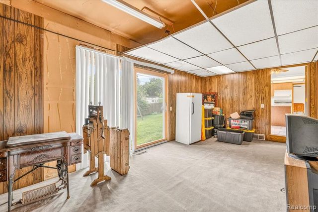 3281 Royal Boulevard, Commerce Twp, MI 48382