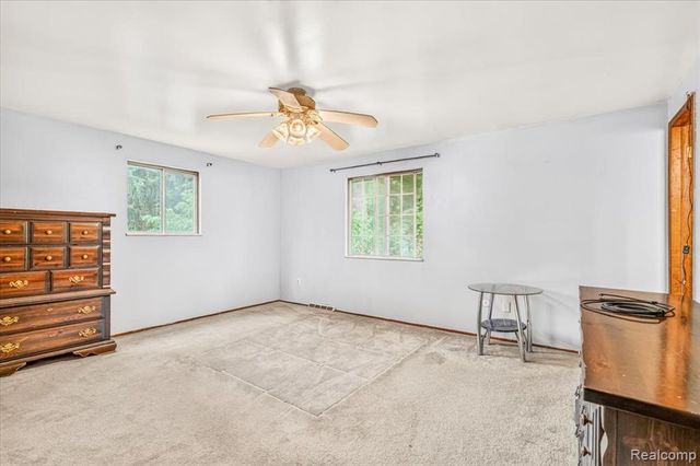 3281 Royal Boulevard, Commerce Twp, MI 48382