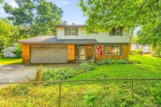 3281 Royal Boulevard, Commerce Twp, MI 48382