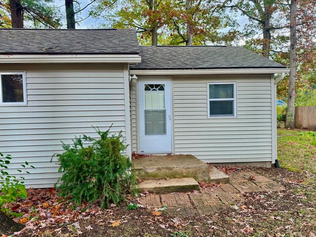 15953 152nd Avenue, Spring Lake Twp, MI 49456