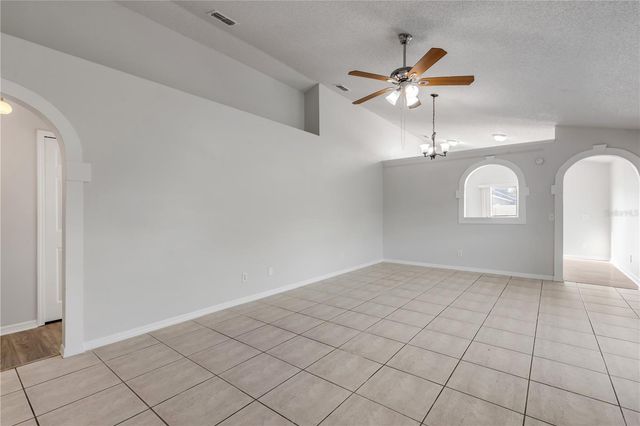 8757 CLAIBORNE COURT, Orlando, FL 32825