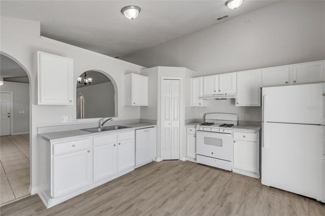 8757 CLAIBORNE COURT, Orlando, FL 32825