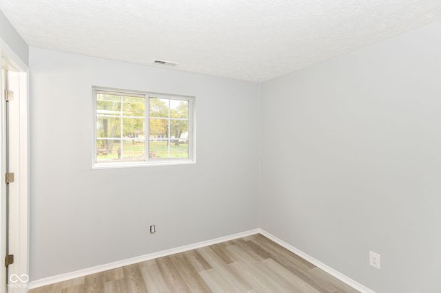 4407 Stone Mill Drive, Indianapolis, IN 46237