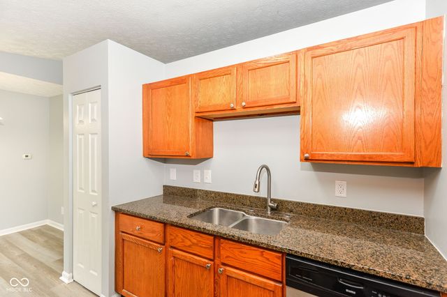 4407 Stone Mill Drive, Indianapolis, IN 46237